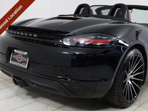 Used 2018 Porsche 718 Boxster S RWD image 41