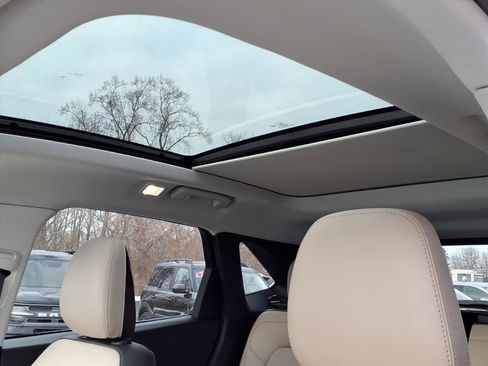 Certified 2022 Ford Escape Titanium w/ Class II Trailer Tow Package image 11