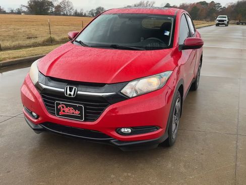 Used 2018 Honda HR-V EX image 5