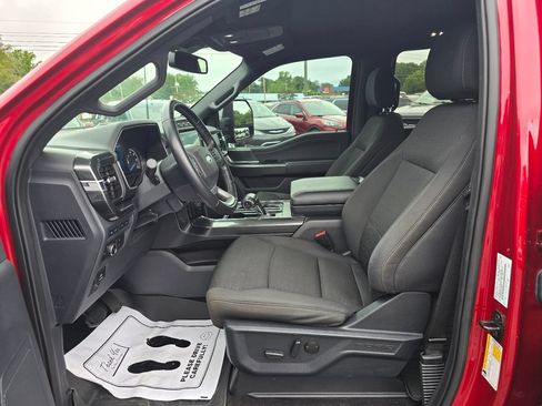 Used 2022 Ford F150 XLT w/ Equipment Group 302A High AWD/4WD image 10