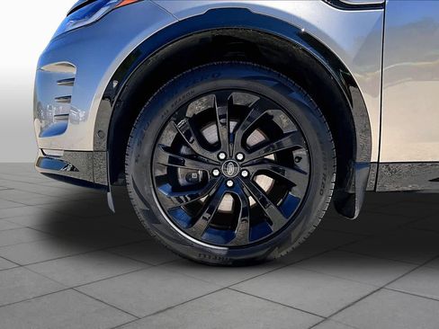 Used 2024 Land Rover Discovery Sport Dynamic SE AWD/4WD image 11