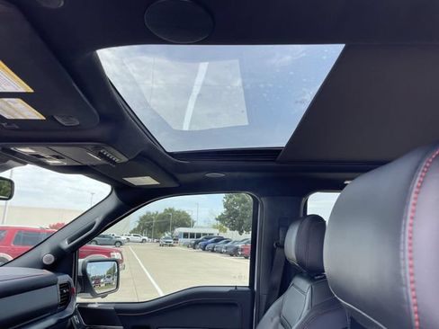 Used 2025 Ford F150 Raptor AWD/4WD image 27