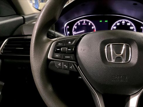 Used 2019 Honda Accord LX image 25