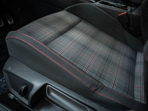 Used 2024 Volkswagen GTI S image 38