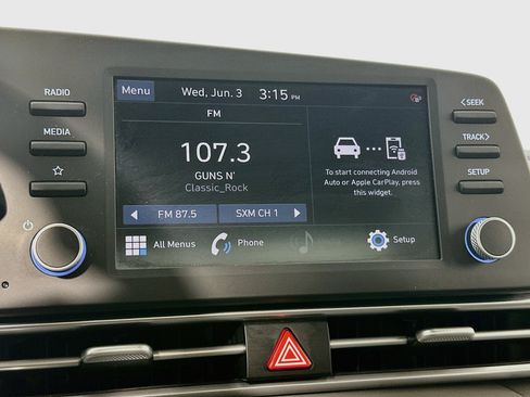 Used 2023 Hyundai Elantra SEL w/ Cargo Package FWD image 14