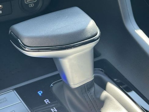 Certified 2023 Hyundai Elantra Limited image 35