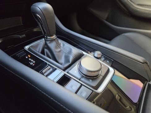 Used 2025 MAZDA MAZDA3 s image 23