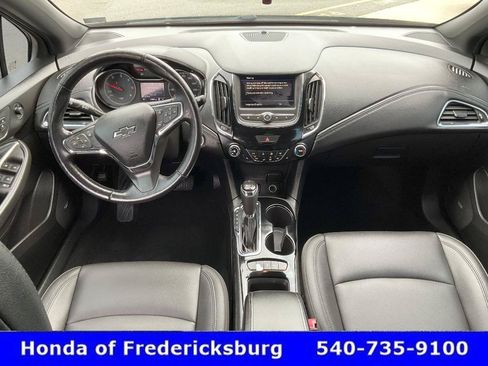 Used 2019 Chevrolet Cruze Diesel w/ Sun And Sound Package FWD image 41