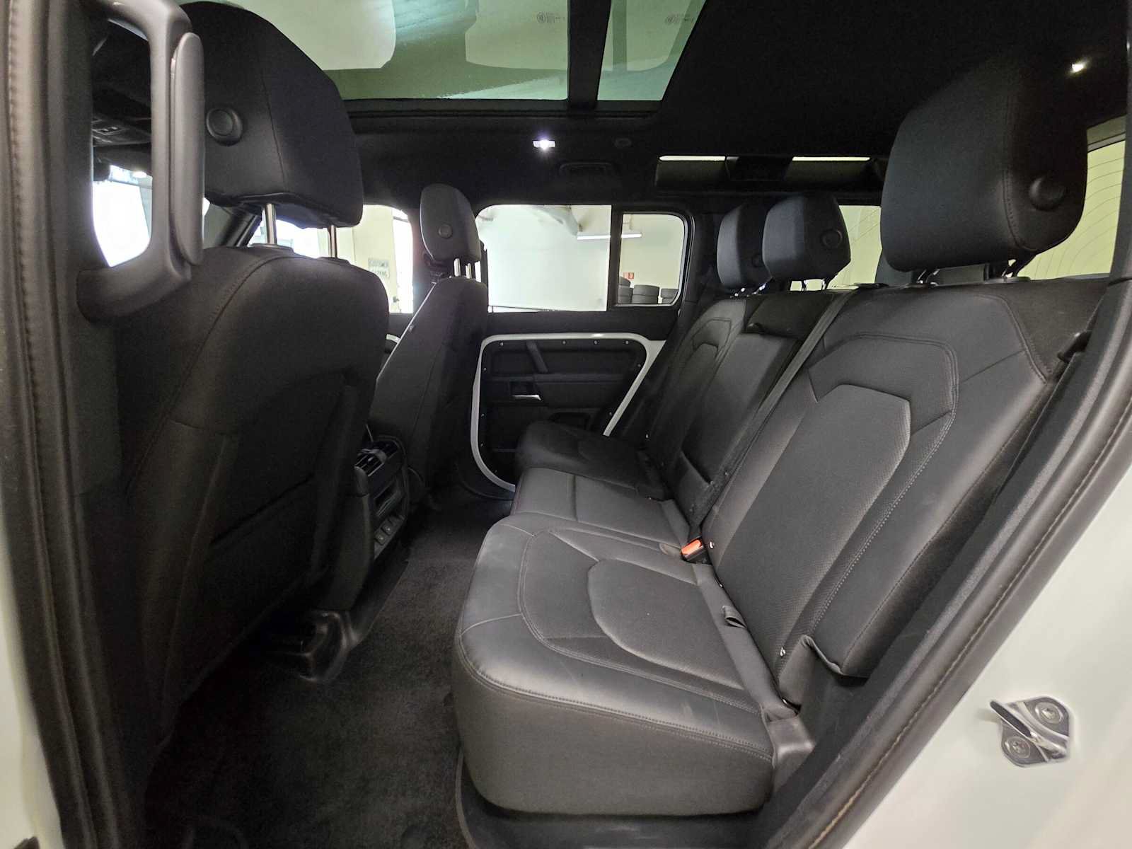 Used 2025 Land Rover Defender 110 S AWD/4WD image 16