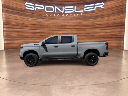 Used 2024 Chevrolet Silverado 1500 Custom Trail Boss w/ Turbomax Blackout Package AWD/4WD image 3