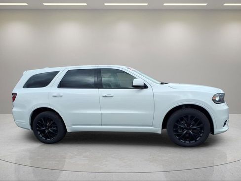 Used 2019 Dodge Durango GT w/ Trailer Tow Group IV AWD/4WD image 2