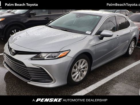 Used 2023 Toyota Camry LE FWD image 1
