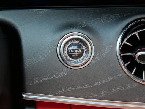 Used 2022 Mercedes-Benz AMG GT 53 image 32