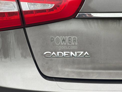 Used 2015 Kia Cadenza Premium w/ Luxury Package FWD image 26