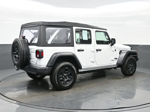 Used 2023 Jeep Wrangler Sport image 8
