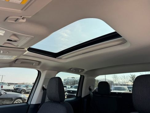 Certified 2024 Ford Maverick XLT w/ XLT Luxury Package image 29