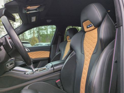 Used 2023 BMW X6 M Competition w/ Competition Package image 16