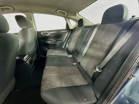 Used 2015 Nissan Sentra SV FWD image 21