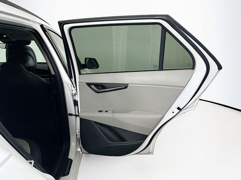 Used 2023 Kia Niro Wave w/ Wave Preserve Package FWD image 31
