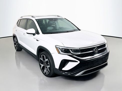 Used 2023 Volkswagen Taos SEL AWD/4WD image 1