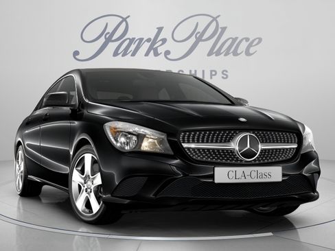 Used 2015 Mercedes-Benz CLA 250 image 33