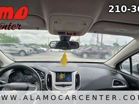 Used 2017 Chevrolet Cruze LS image 33