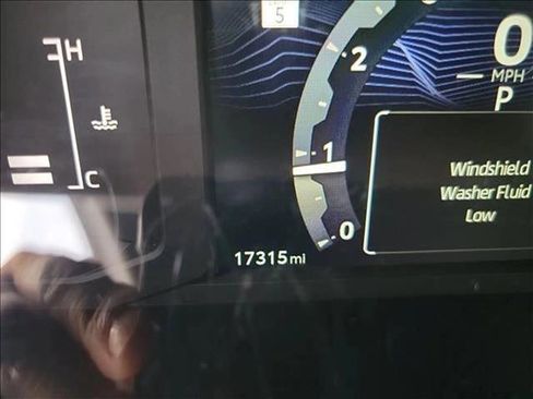 Used 2025 Toyota Tacoma SR image 20