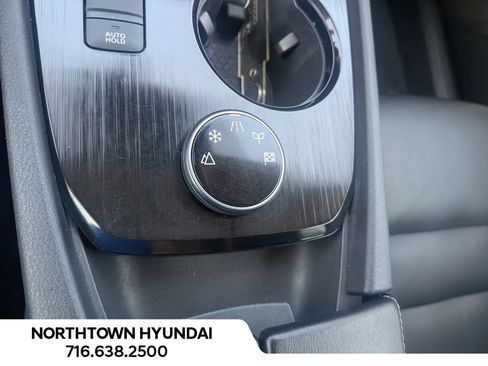 Used 2026 Nissan Rogue SL AWD/4WD image 21
