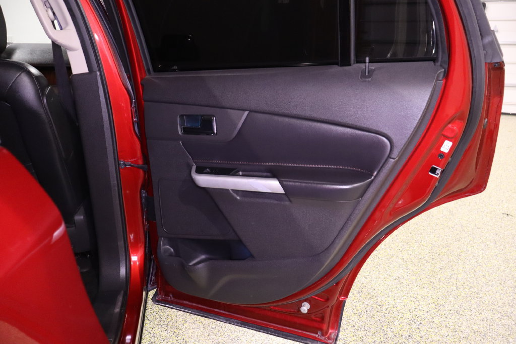 Used 2013 Ford Edge Limited FWD image 36