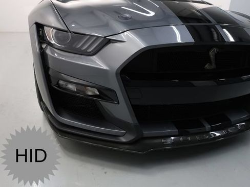 Used 2022 Ford Mustang Shelby GT500 w/ Carbon Fiber Track Pack RWD image 50