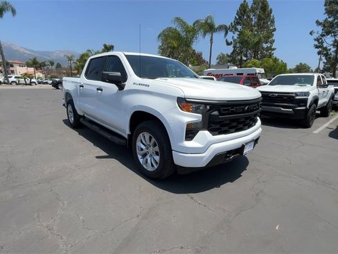 New 2025 Chevrolet Silverado 1500 Custom image 2