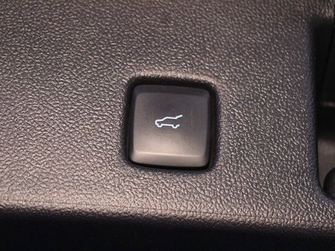 Used 2023 Ford Escape Active image 17