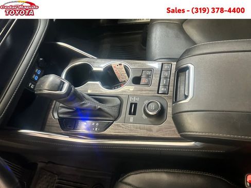 Certified 2022 Toyota Highlander Limited image 20
