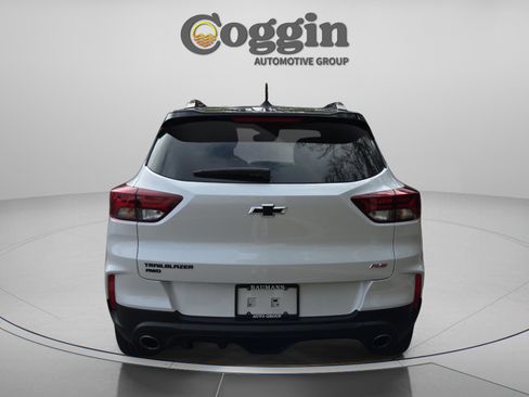 Certified 2023 Chevrolet TrailBlazer RS w/ Sun and Liftgate Package image 4