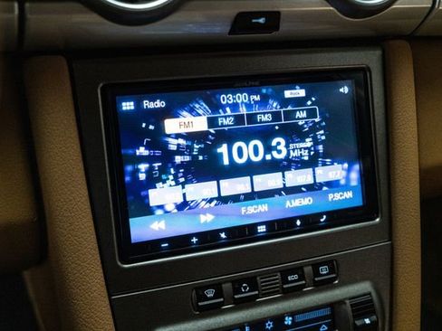 Used 2006 Porsche Cayman S image 25