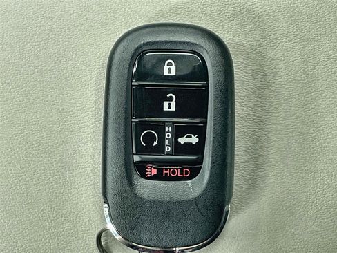 New 2025 Honda Accord SE image 33