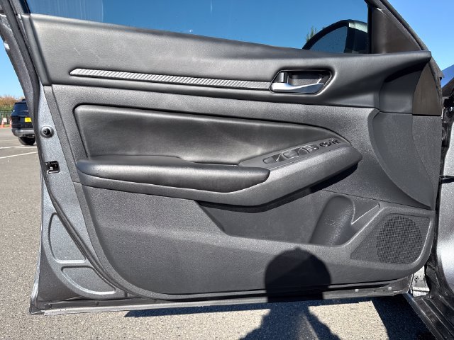 Used 2022 Nissan Altima 2.5 S FWD image 18