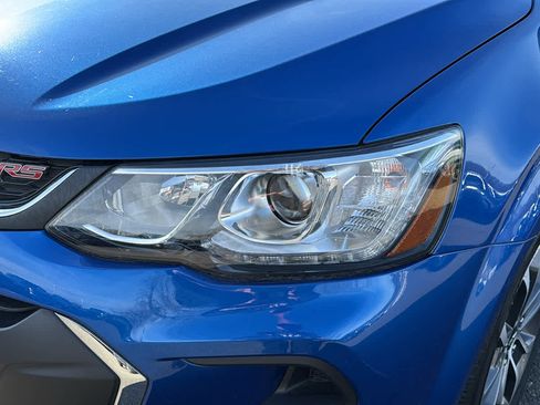 Used 2020 Chevrolet Sonic LT w/ Convenience Package image 9