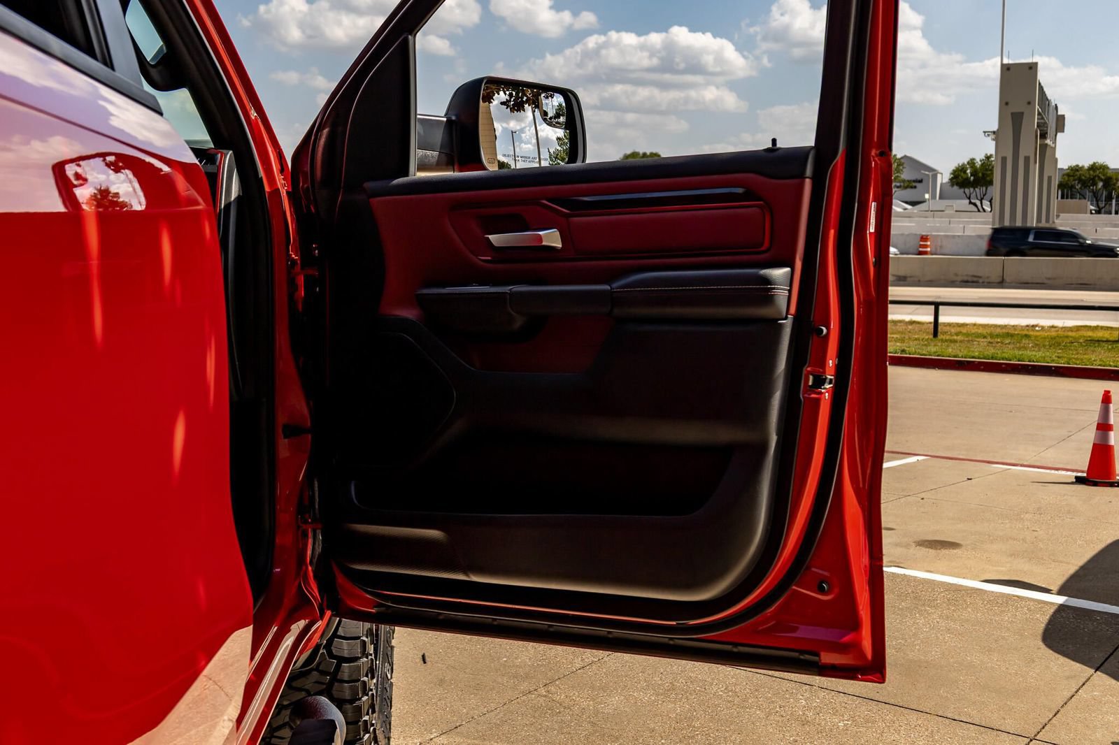 Used 2021 RAM 1500 Rebel AWD/4WD image 37