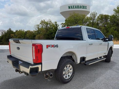 Used 2024 Ford F250 XLT w/ FX4 Off-Road Package image 5