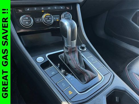 Used 2019 Volkswagen Jetta GLI image 21