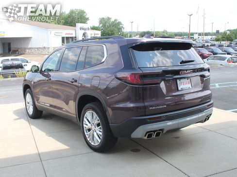 Certified 2024 GMC Acadia Elevation FWD image 6