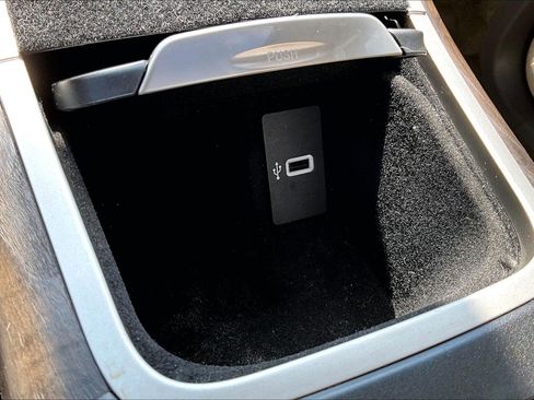 Used 2018 Lincoln MKX Reserve w/ Driver Assistance Package AWD/4WD image 33