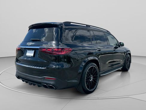 Used 2026 Mercedes-Benz GLS 63 AMG 4MATIC image 5