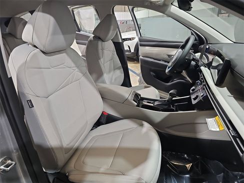 New 2026 Hyundai Tucson SE image 10