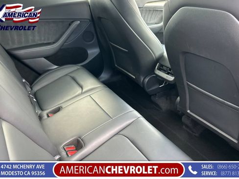 Used 2025 Tesla Model Y Long Range RWD image 20