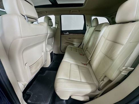Used 2013 Jeep Grand Cherokee Limited RWD image 17