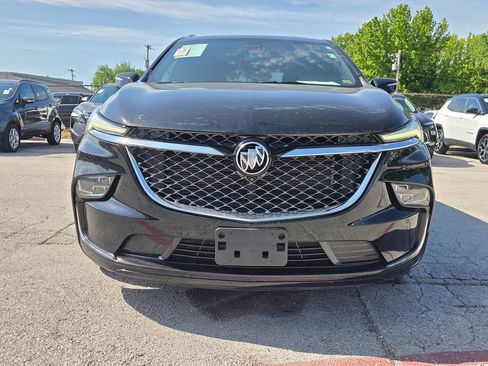 Used 2024 Buick Enclave Avenir w/ Avenir Technology Package AWD/4WD image 2
