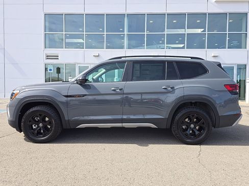 New 2026 Volkswagen Atlas Peak Edition AWD/4WD image 7