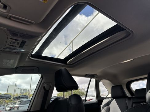 Used 2025 Toyota RAV4 XLE Premium image 16